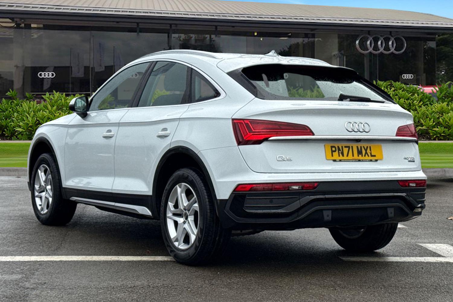 Used Audi Q5 2021 for sale - 76469311: Photo 2