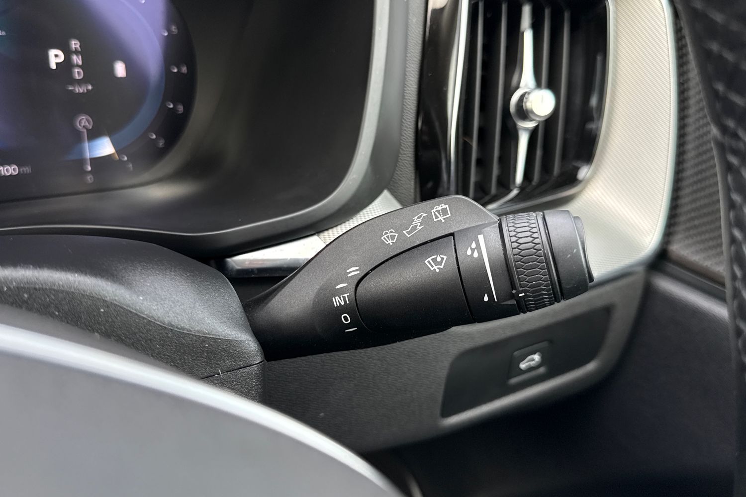 Used Volvo XC60 2024 for sale - 78001852: Photo 38