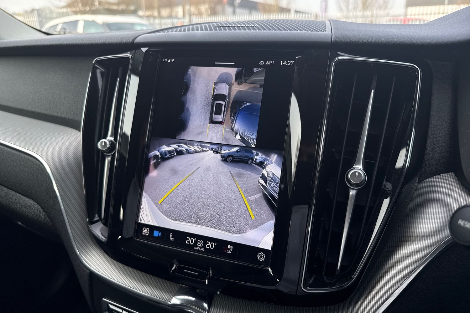 Used Volvo XC60 2024 for sale - 78001852: Photo 43