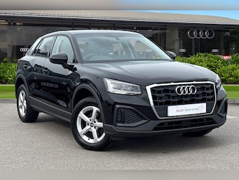 Audi - Q2