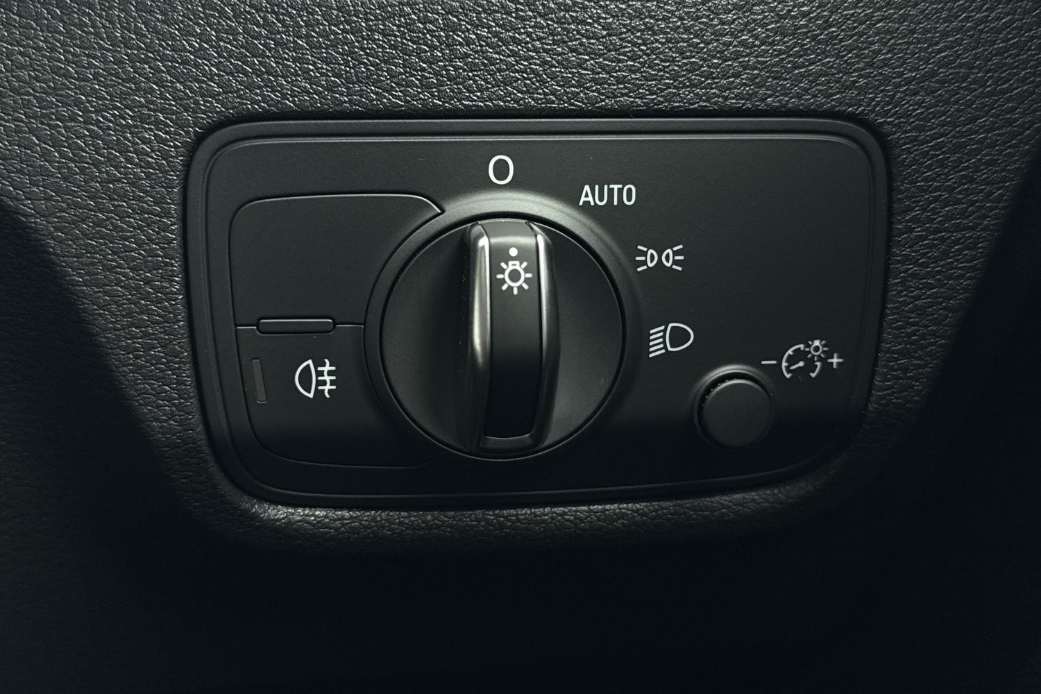 Used Audi Q2 2022 for sale - 77340924: Photo 30