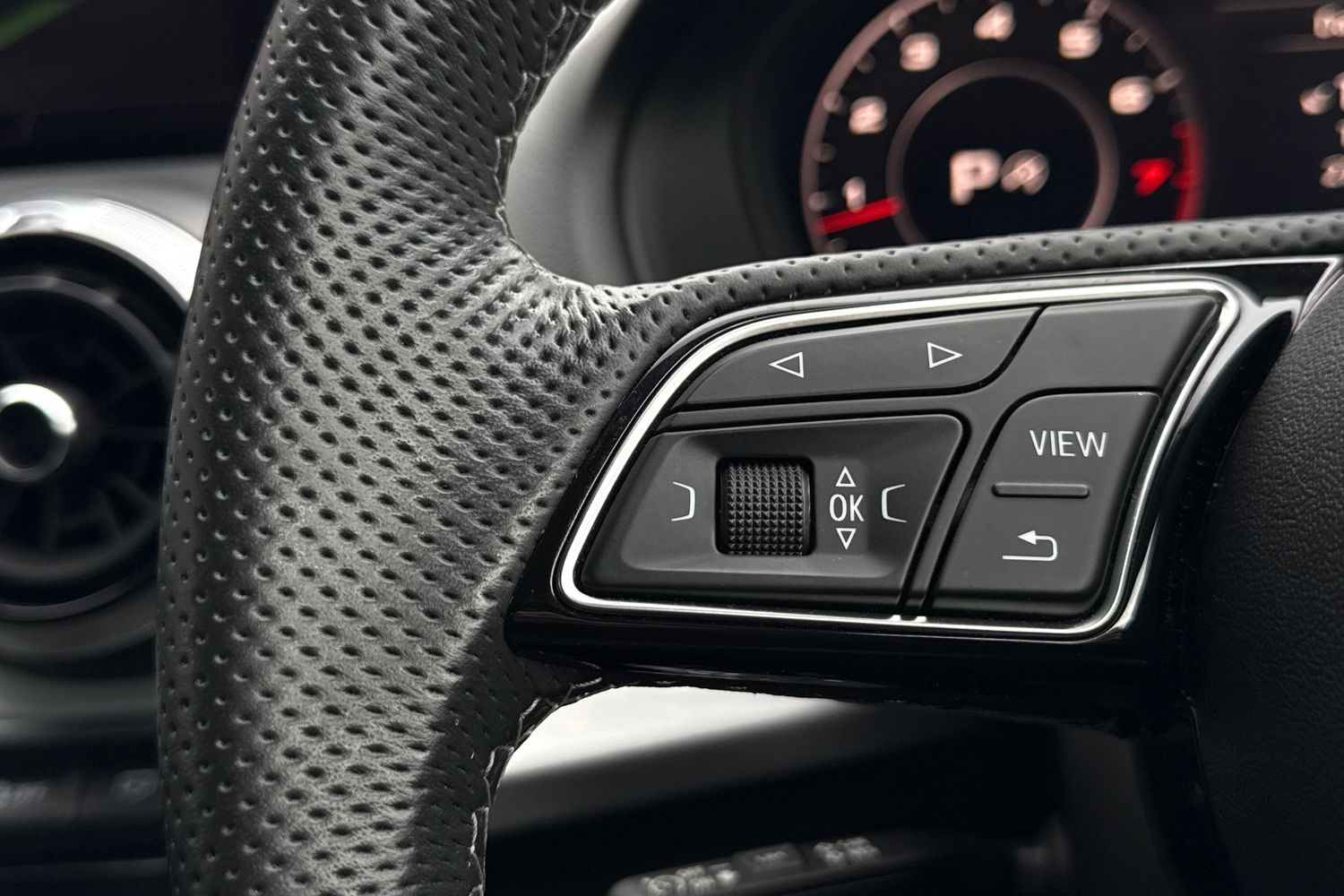 Used Audi Q2 2022 for sale - 77340924: Photo 33