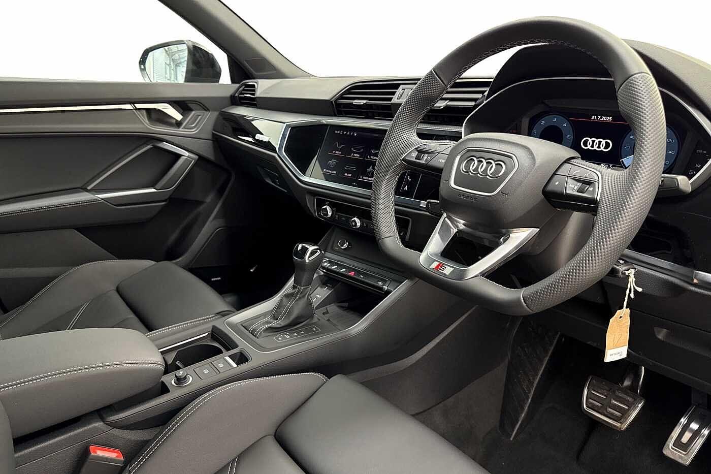 Used Audi Q3 2025 for sale - 76353155: Photo 7
