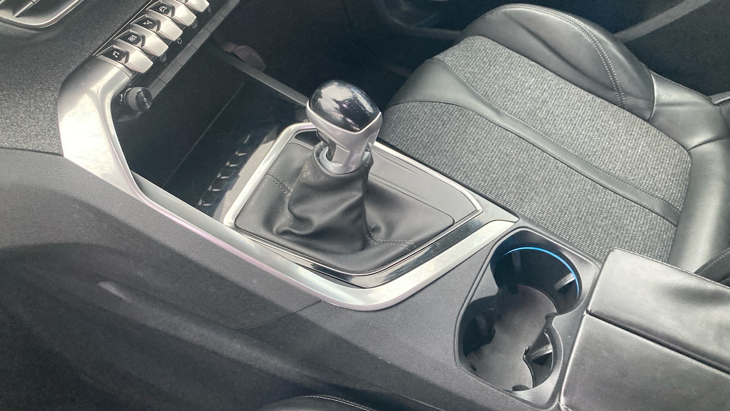 Used Peugeot 5008 2018 for sale - 77918464: Photo 13