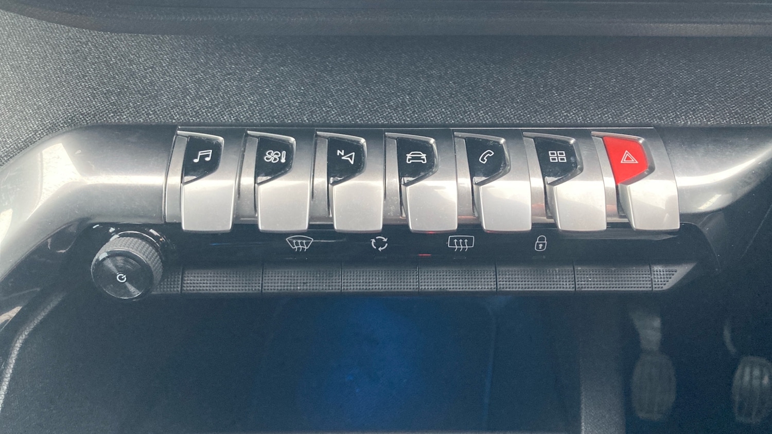 Used Peugeot 5008 2018 for sale - 77918464: Photo 29