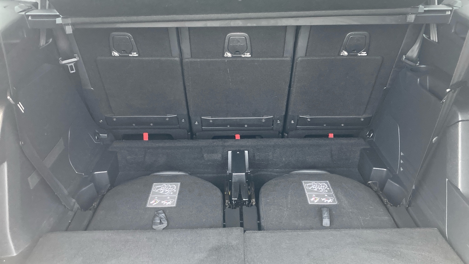 Used Peugeot 5008 2018 for sale - 77918464: Photo 32