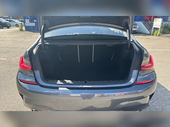 Used BMW 3 Series 2019 for sale - 79067649: Photo