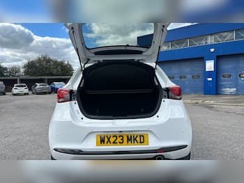 Used Mazda Mazda2 2023 for sale - 79706470: Photo