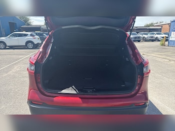 Used Nissan Qashqai 2017 for sale - 79295382: Photo