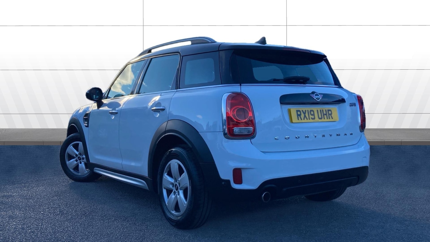 Used MINI Countryman 2019 for sale - 77531782: Photo 2