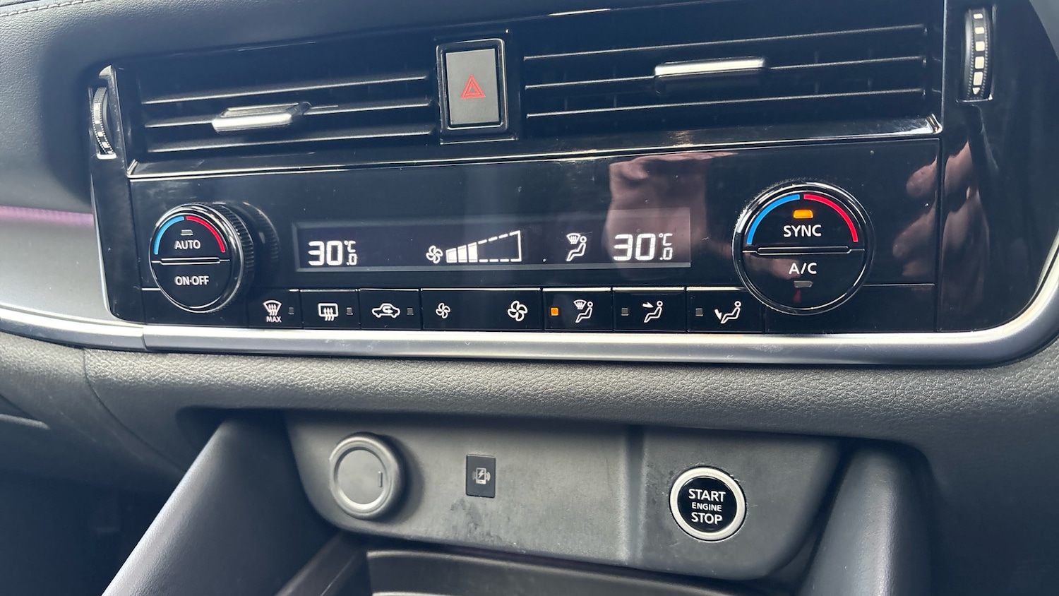 Used Nissan Qashqai 2024 for sale - 77260729: Photo 30