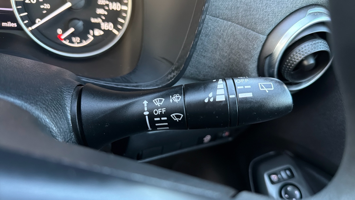 Used Nissan Juke 2024 for sale - 77000952: Photo 28