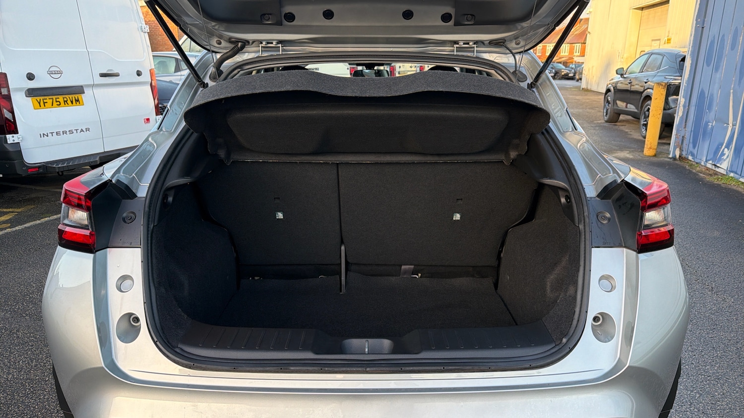 Used Nissan Juke 2024 for sale - 77000952: Photo 4