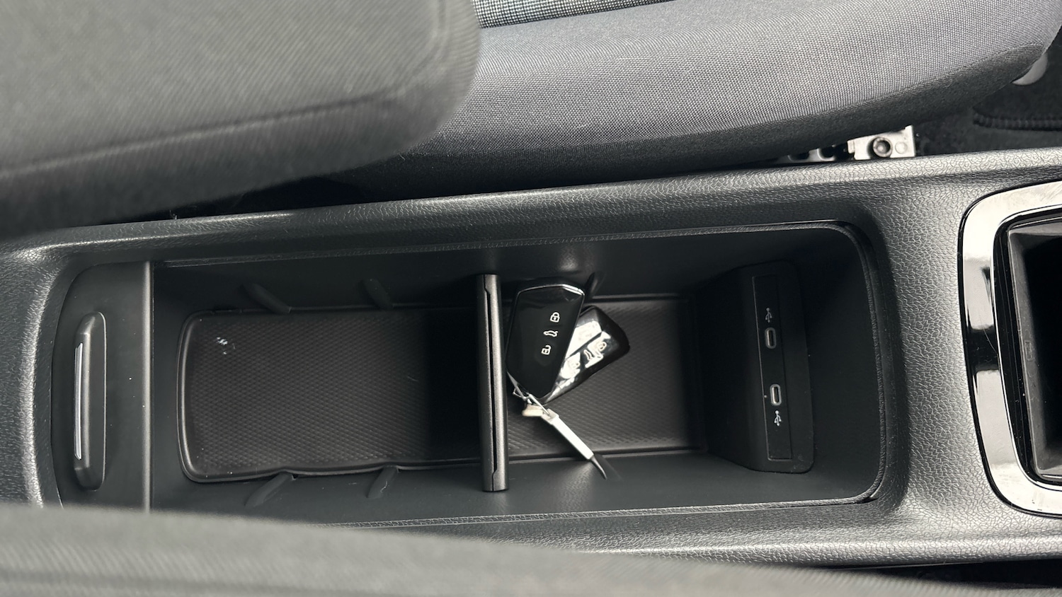 Used Volkswagen ID.3 2021 for sale - 76694728: Photo 24