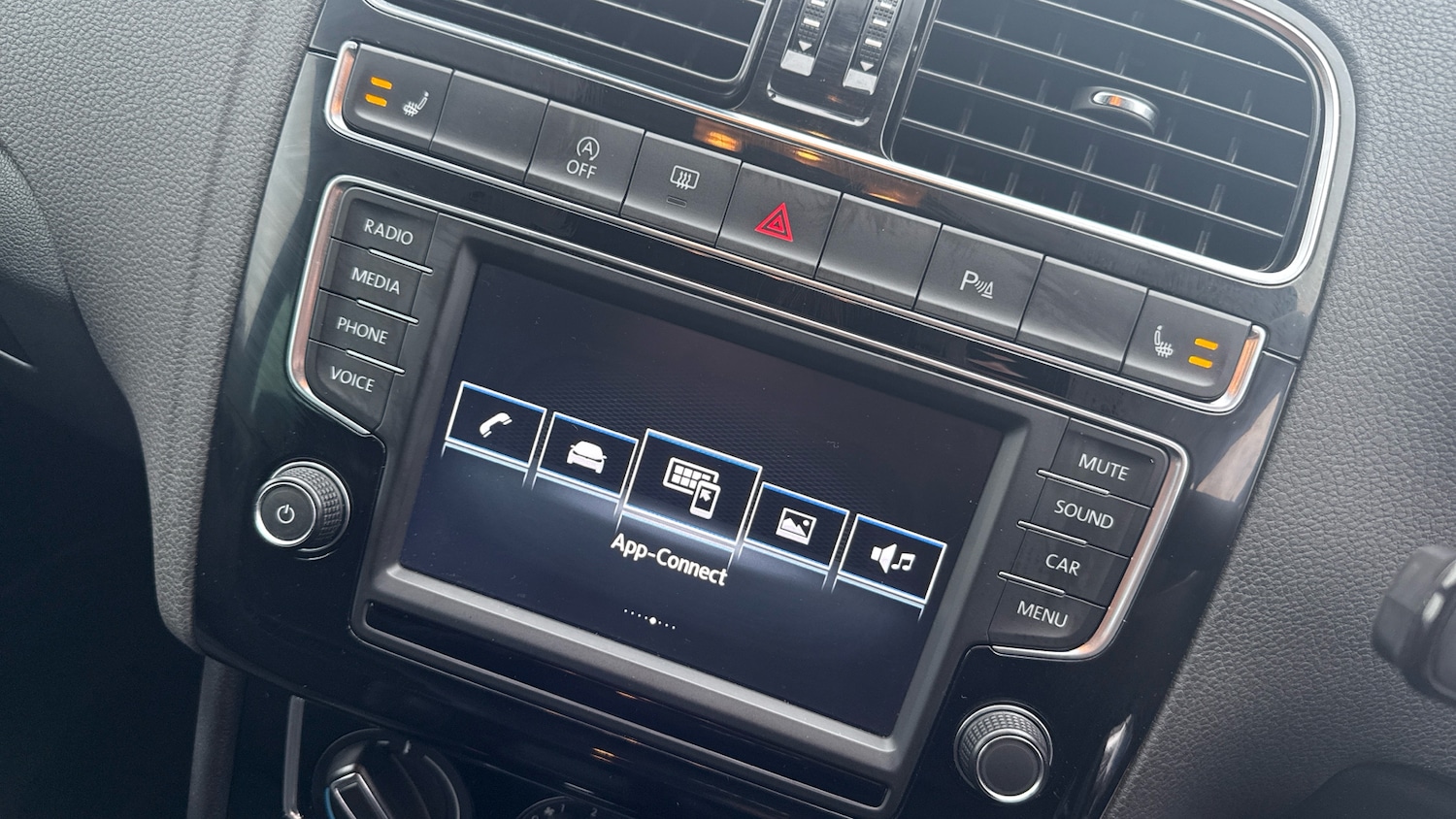 Used Volkswagen Polo 2017 for sale - 77381438: Photo 21