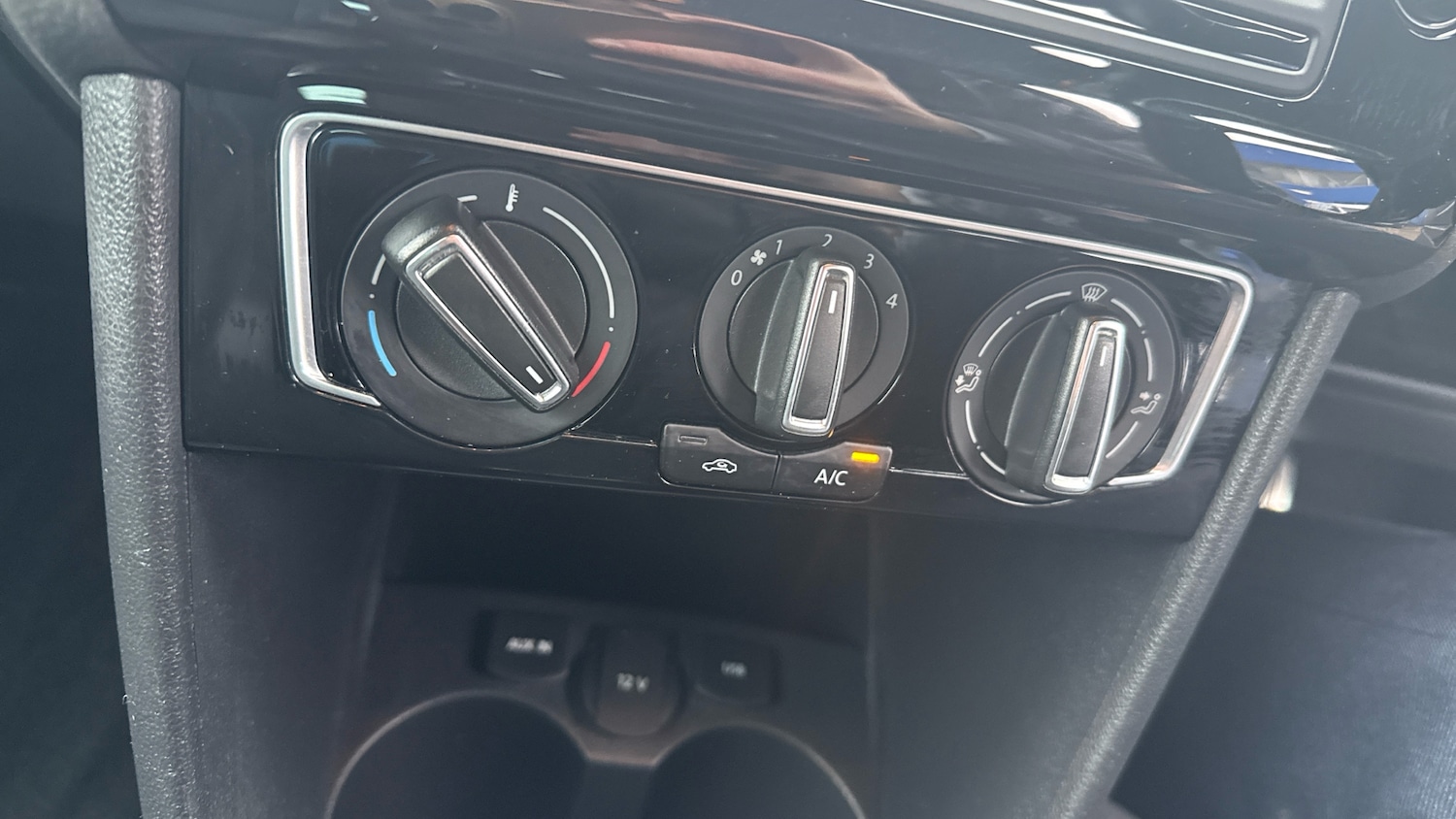 Used Volkswagen Polo 2017 for sale - 77381438: Photo 22