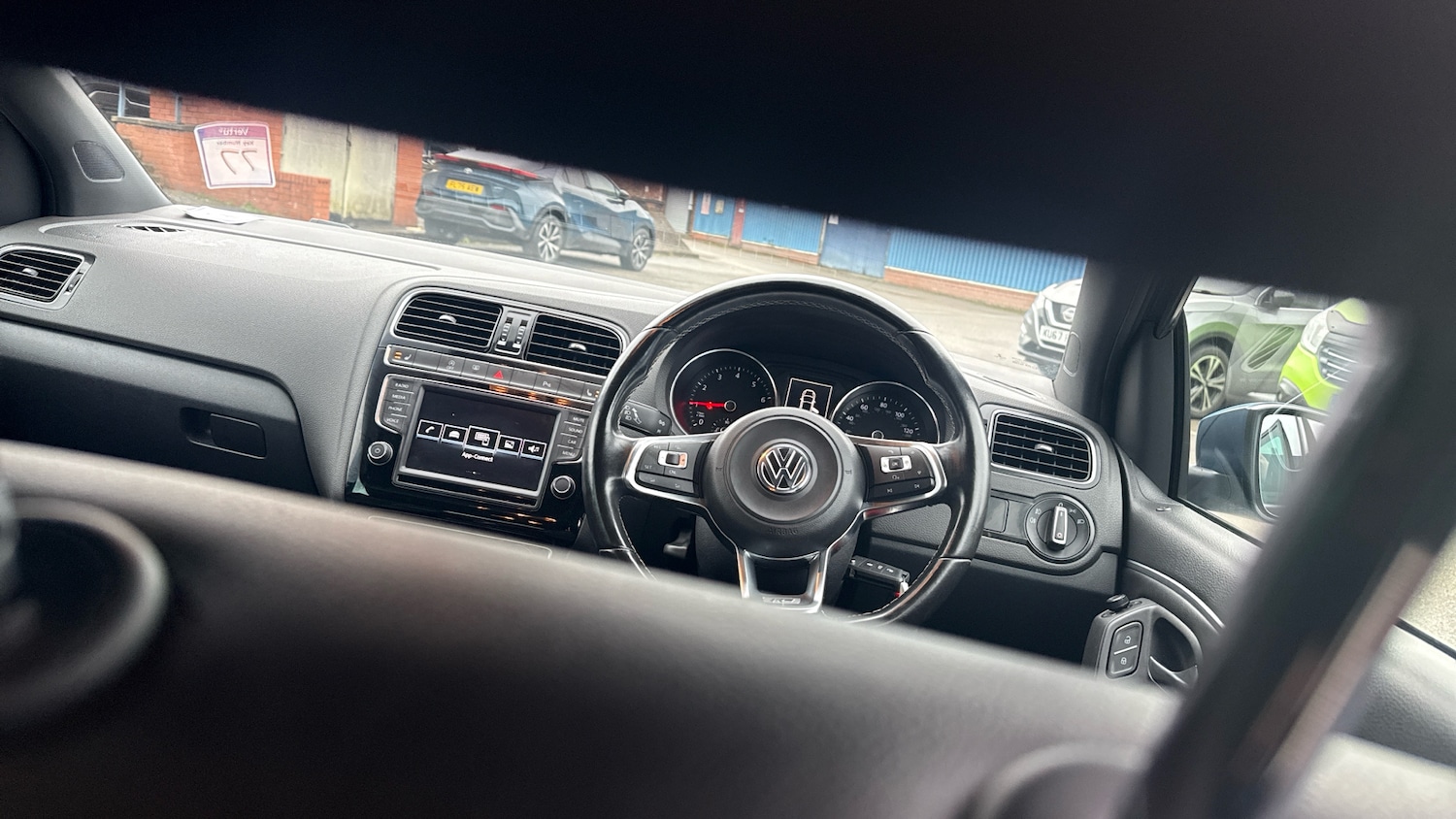 Used Volkswagen Polo 2017 for sale - 77381438: Photo 35