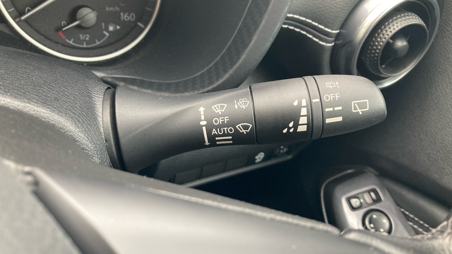 Used Nissan Juke 2022 for sale - 76422270: Photo 25