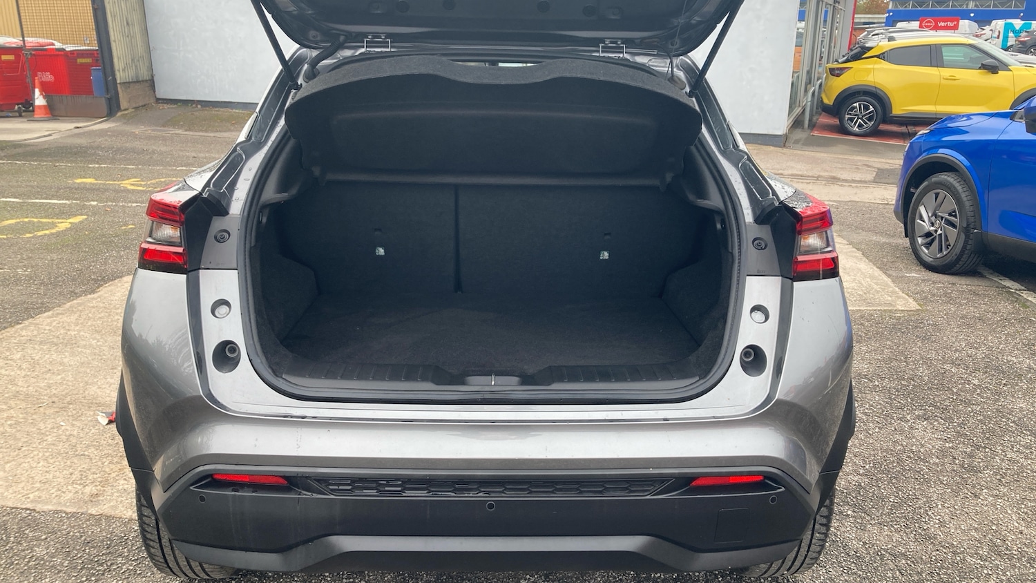 Used Nissan Juke 2022 for sale - 76422270: Photo 4