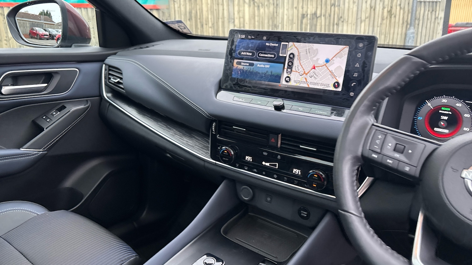 Used Nissan Qashqai 2023 for sale - 76494426: Photo 14