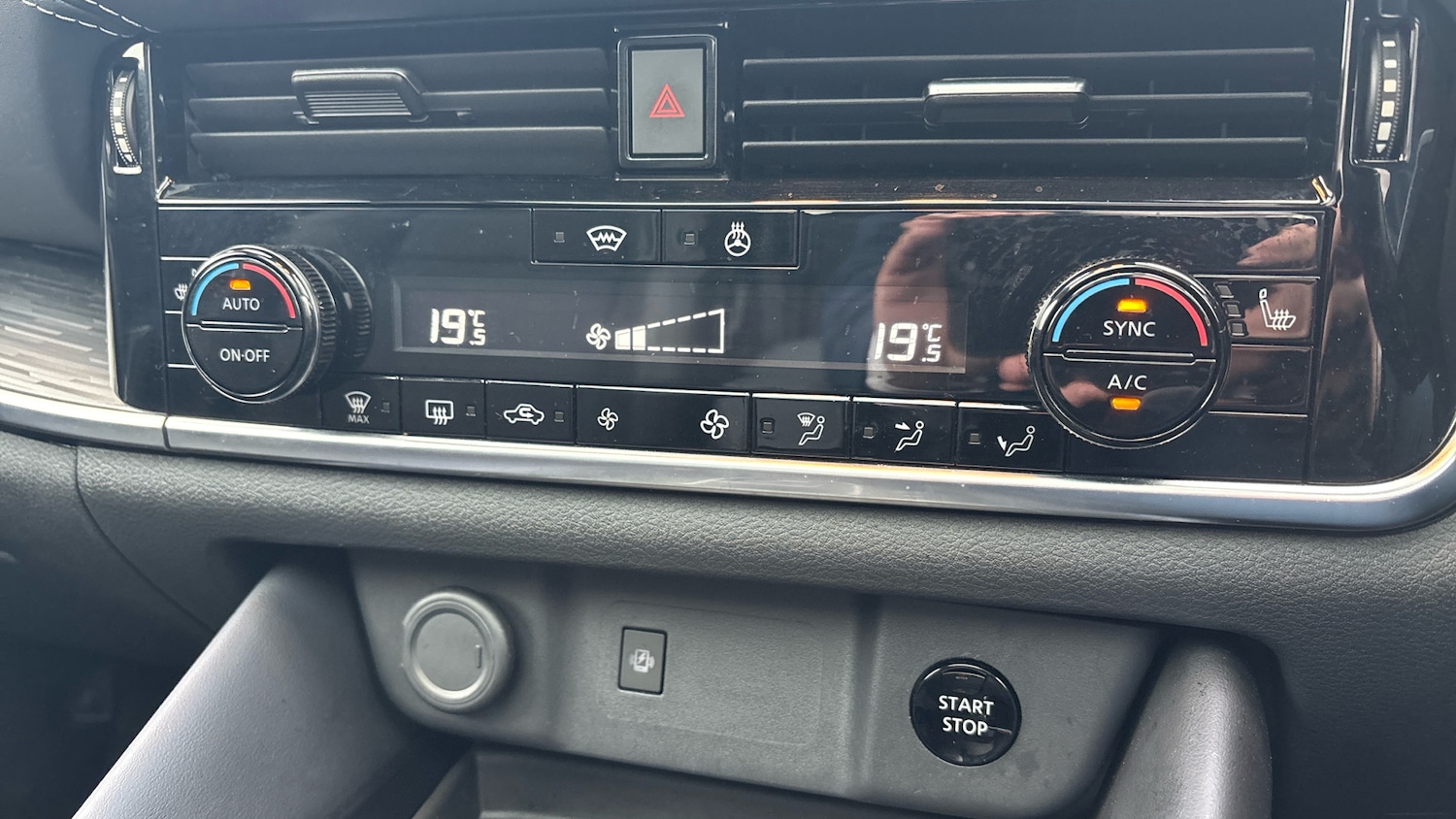 Used Nissan Qashqai 2023 for sale - 76494426: Photo 32