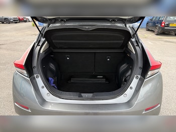 Used Nissan Leaf 2021 for sale - 78765440: Photo