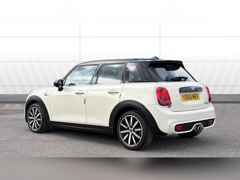 Used MINI Hatch 2018 for sale - 78121194: Photo