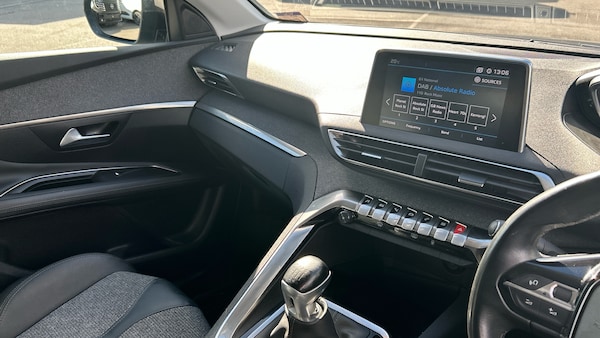 Used Peugeot 3008 2019 for sale - 76218676: Photo 14