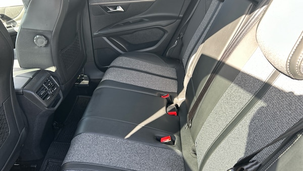 Used Peugeot 3008 2019 for sale - 76218676: Photo 16