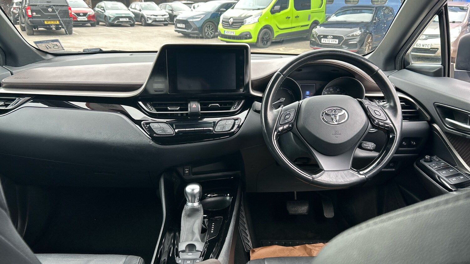 Used Toyota C-HR 2019 for sale - 78121196: Photo 10