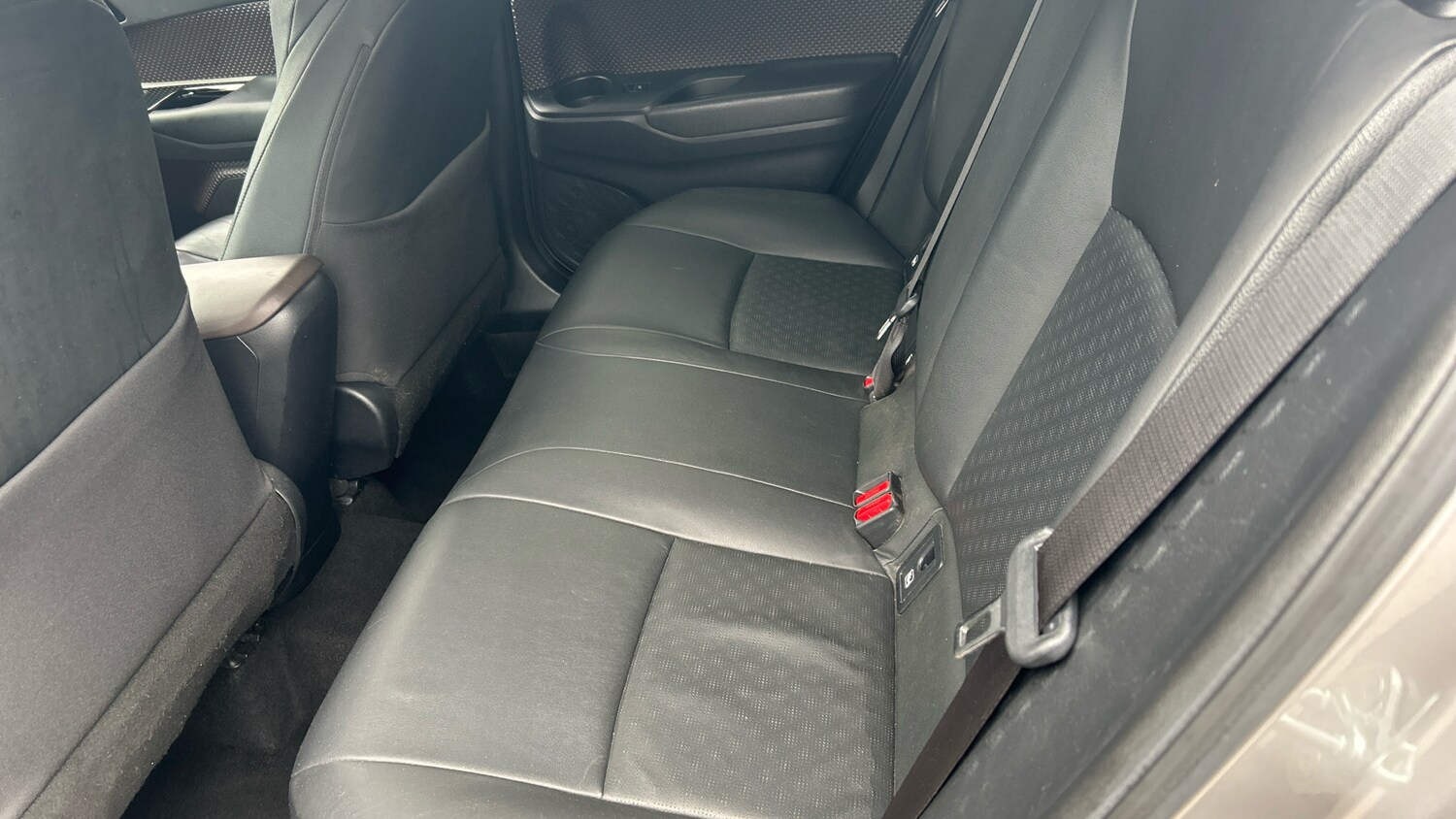 Used Toyota C-HR 2019 for sale - 78121196: Photo 16