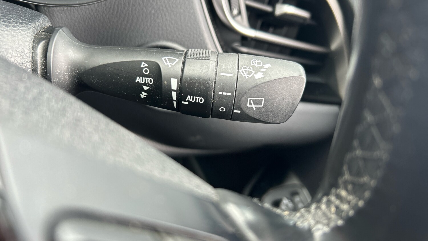 Used Toyota C-HR 2019 for sale - 78121196: Photo 25