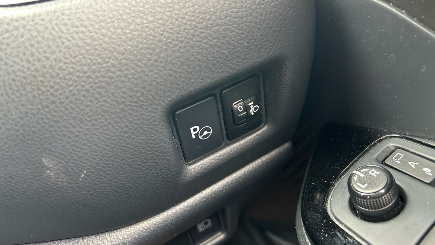 Used Toyota C-HR 2019 for sale - 78121196: Photo 27