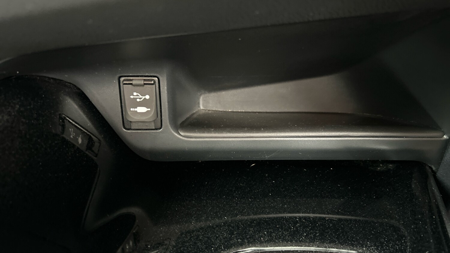 Used Toyota C-HR 2019 for sale - 78121196: Photo 31