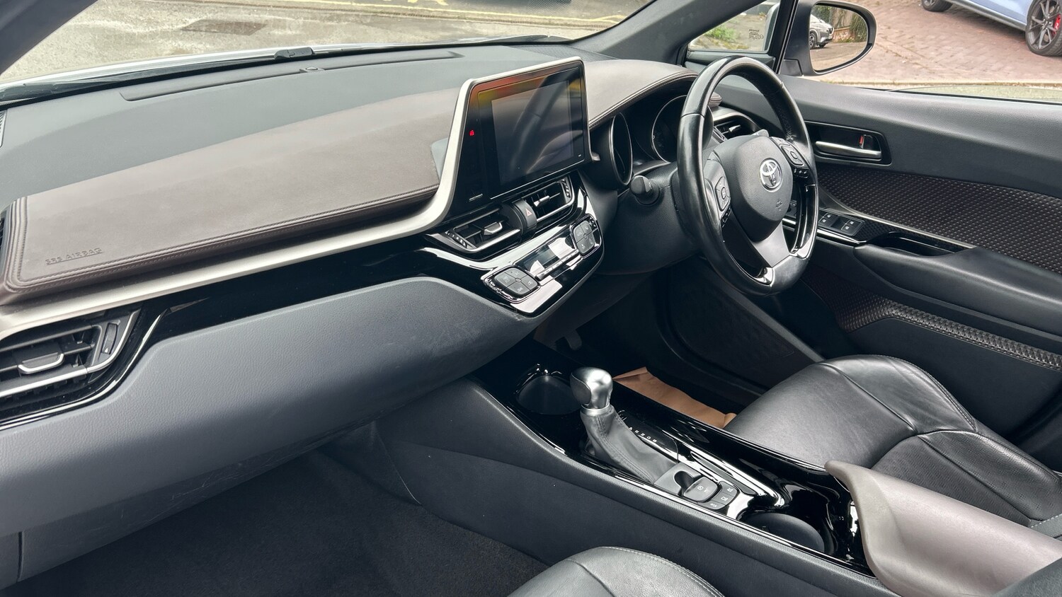 Used Toyota C-HR 2019 for sale - 78121196: Photo 9