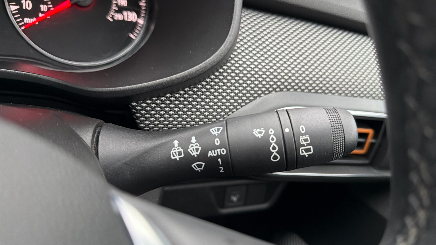 Used Dacia Sandero Stepway 2022 for sale - 76918119: Photo 28