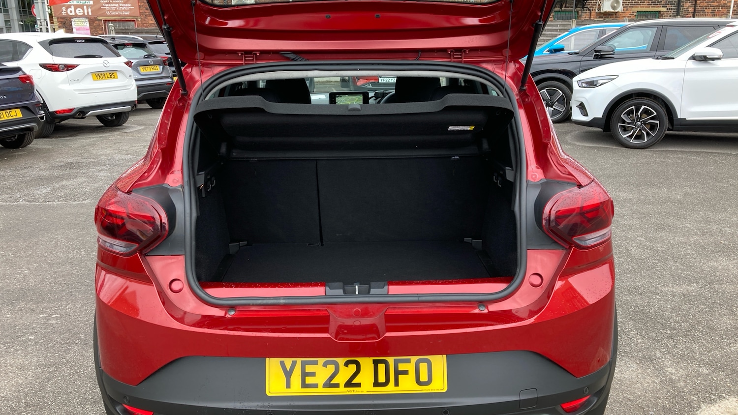 Used Dacia Sandero Stepway 2022 for sale - 76918119: Photo 4