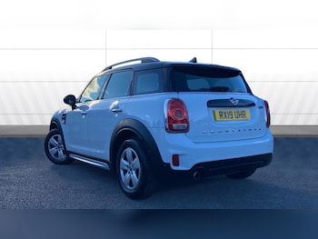 Used MINI Countryman 2019 for sale - 76451807: Photo