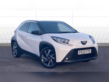 2023 (23) - 1.0 VVT-i Edge 5dr