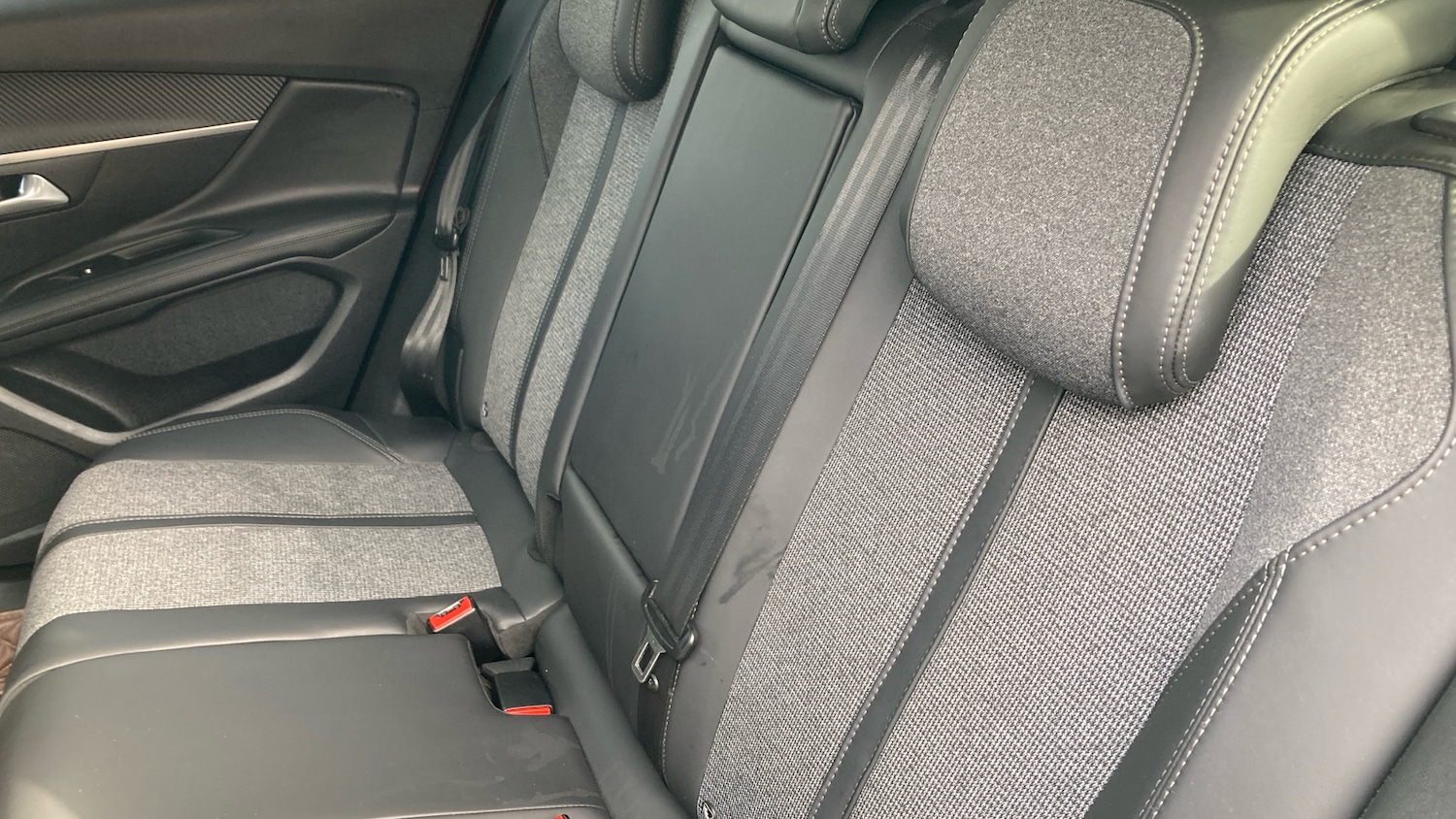 Used Peugeot 3008 2017 for sale - 76363277: Photo 16