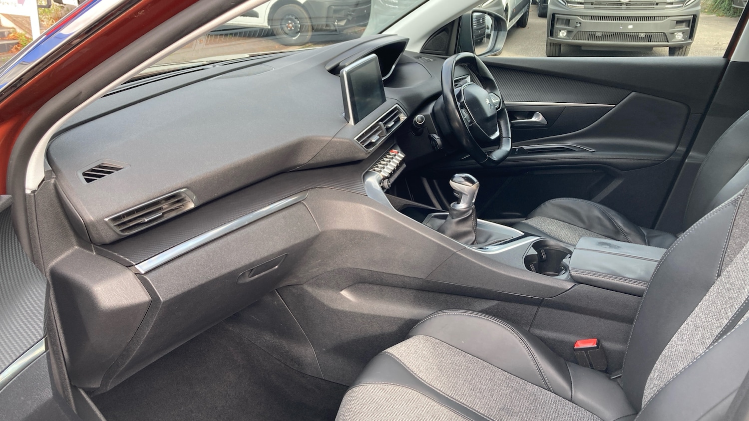 Used Peugeot 3008 2017 for sale - 76363277: Photo 9