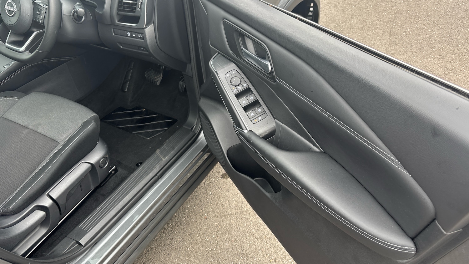 Used Nissan Qashqai 2023 for sale - 76101989: Photo 38