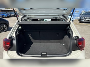 Used Volkswagen Polo 2023 for sale - 75511511: Photo