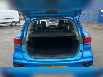 Used MG MG ZS 2023 for sale - 79865600: Photo