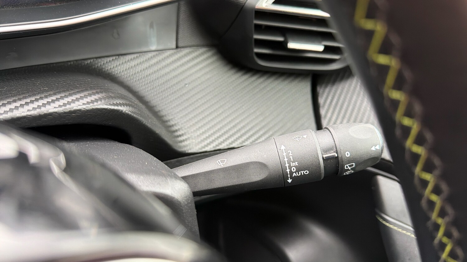 Used Peugeot 2008 2021 for sale - 77501174: Photo 28