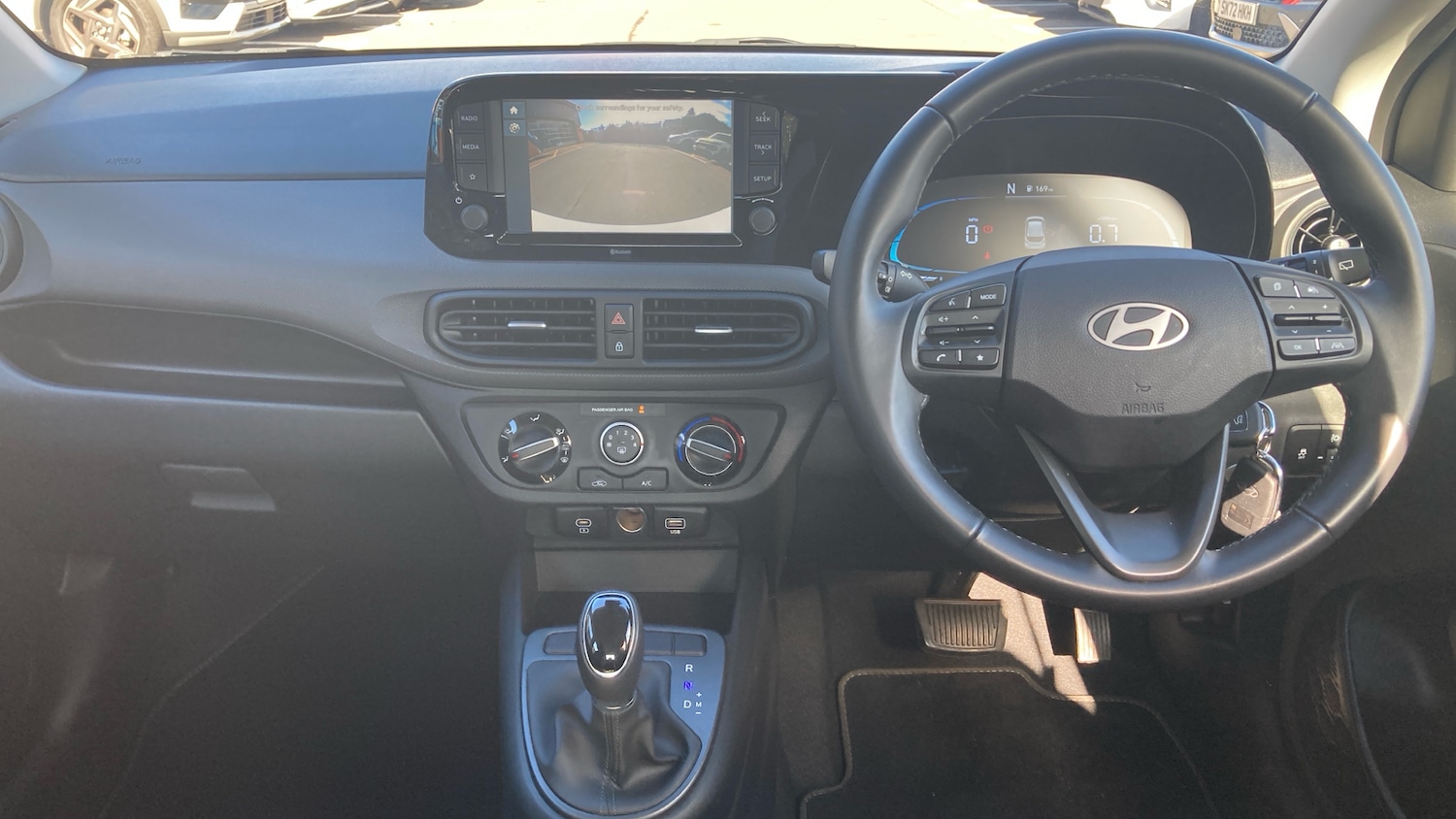 Used Hyundai i10 2023 for sale - 77069207: Photo 10