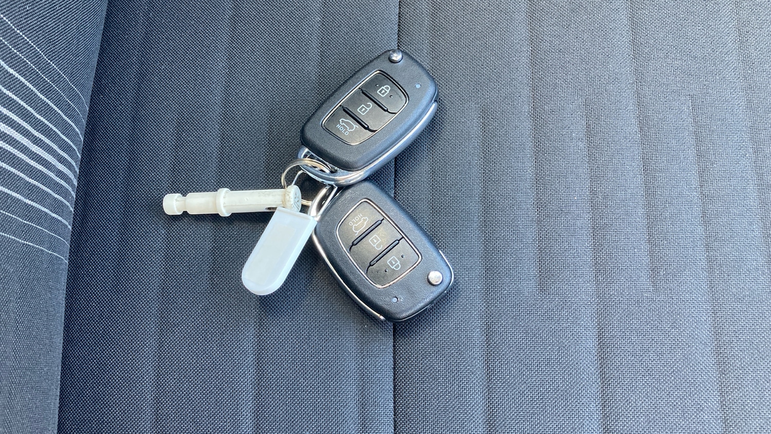 Used Hyundai i10 2023 for sale - 77069207: Photo 41