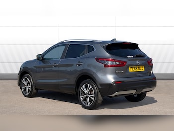Used Nissan Qashqai 2018 for sale - 78801350: Photo