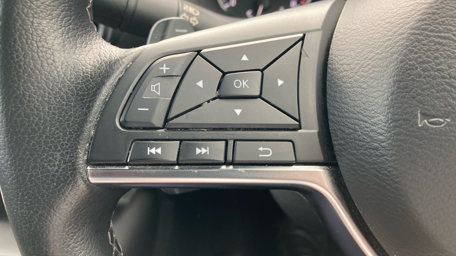 Used Nissan Juke 2023 for sale - 76907651: Photo 28