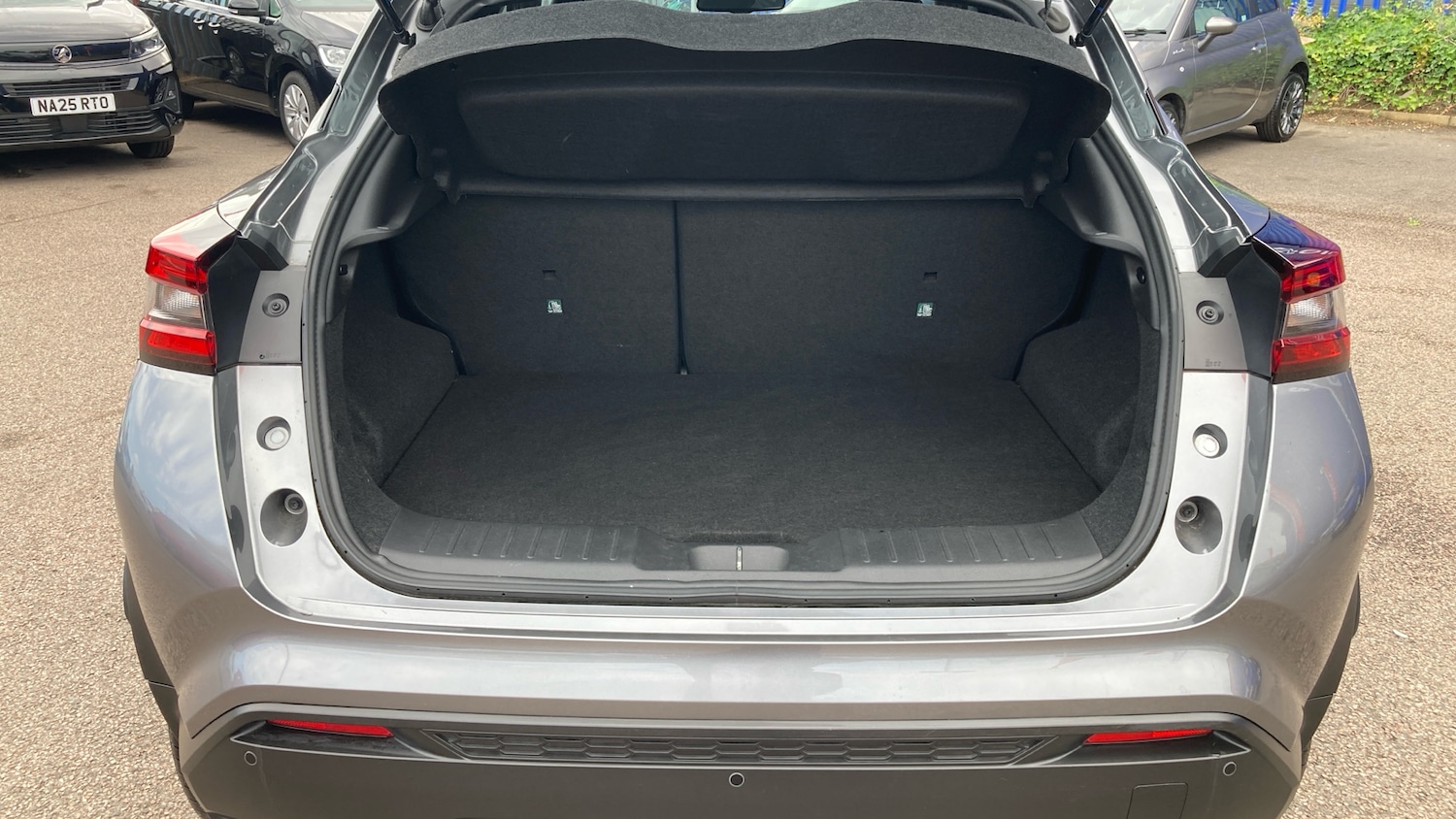 Used Nissan Juke 2023 for sale - 76907651: Photo 4